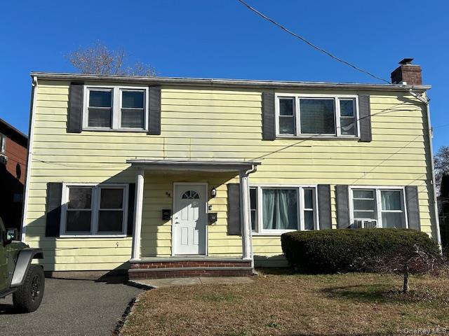 54 Hickory Road # 2nd Fl, Port Washington, NY 11050