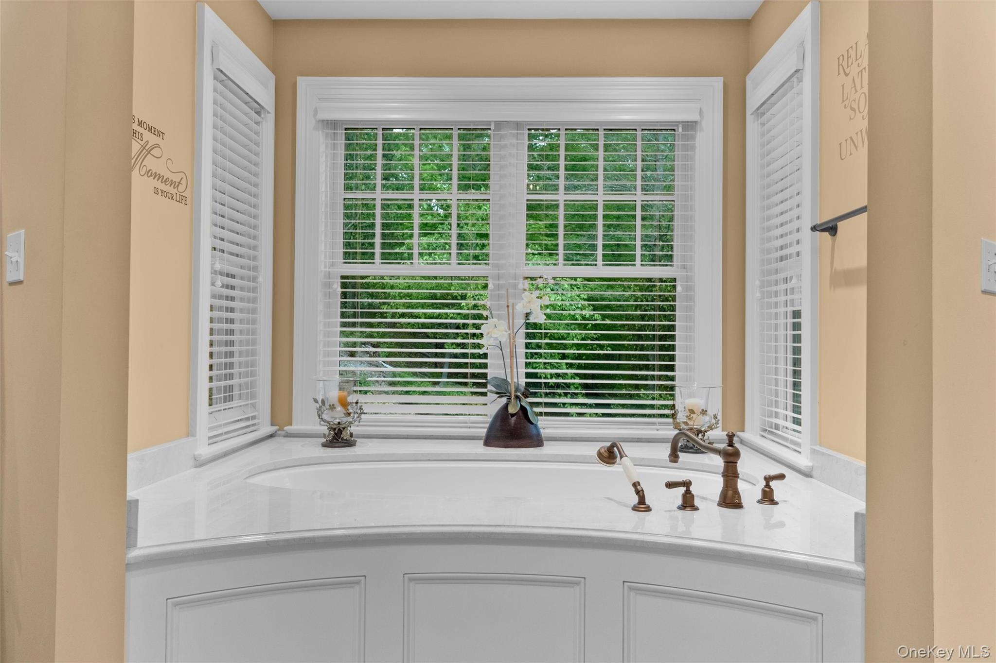 7 Ridgeview Circle, Armonk, NY 10504