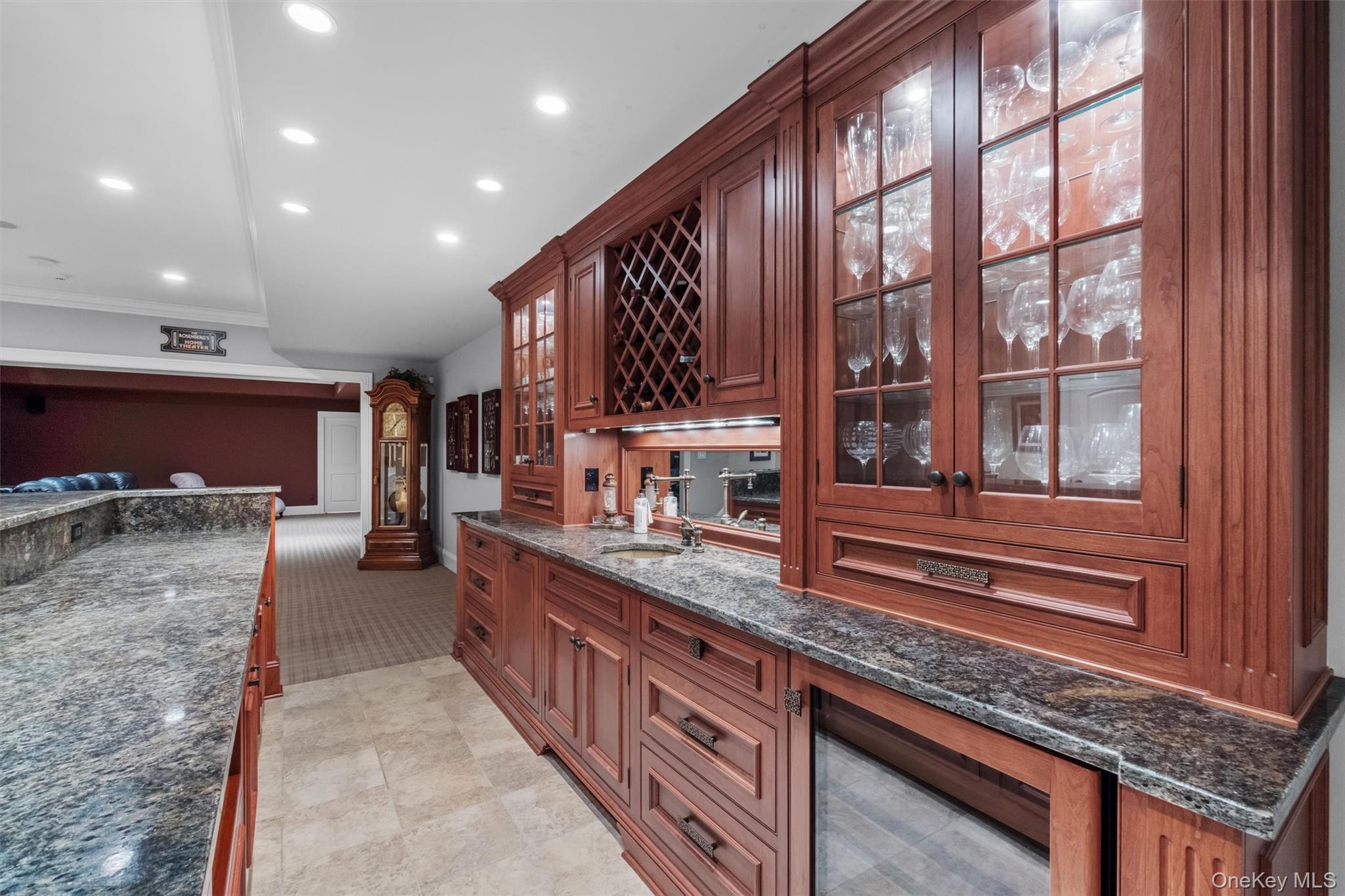 7 Ridgeview Circle, Armonk, NY 10504