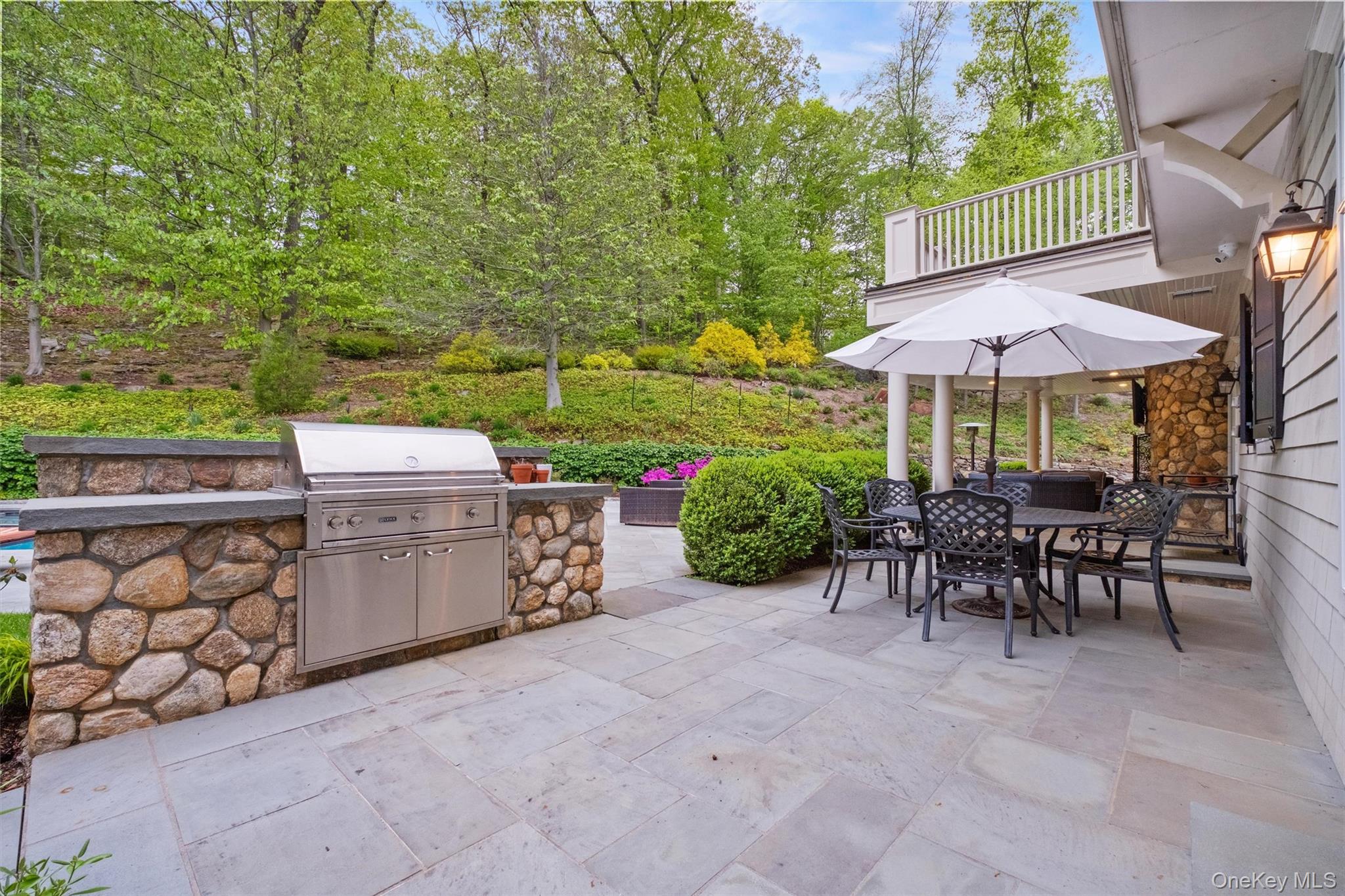 7 Ridgeview Circle, Armonk, NY 10504