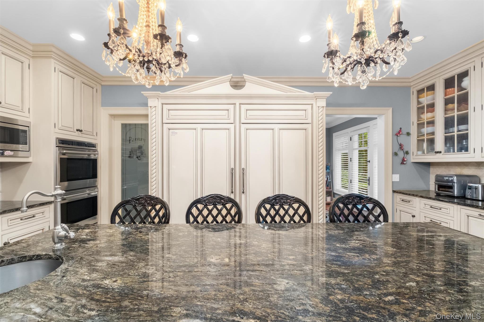 7 Ridgeview Circle, Armonk, NY 10504