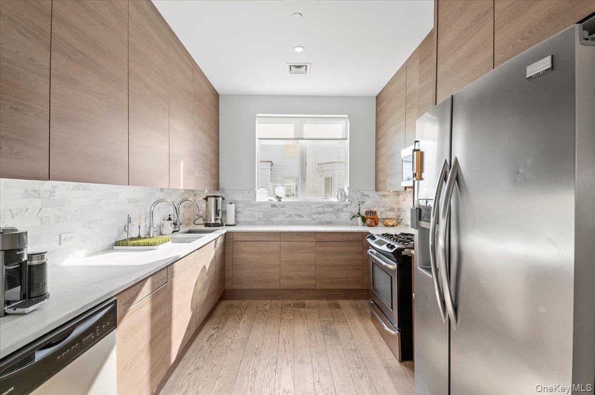 157 Beach 5th Street, Far Rockaway, NY 11691