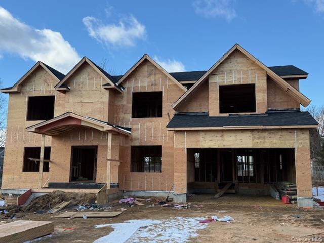 85 Roundtree Drive, Plainview, NY 11803