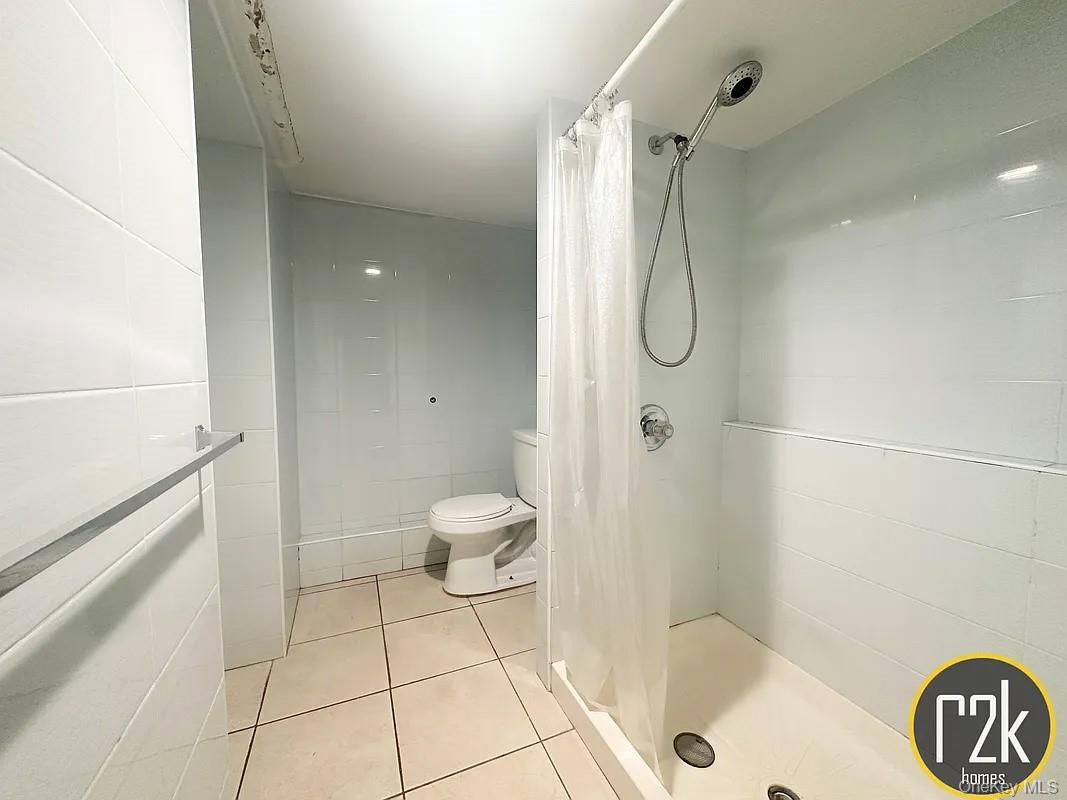 32-24 75 Street, Jackson Heights, NY 11370