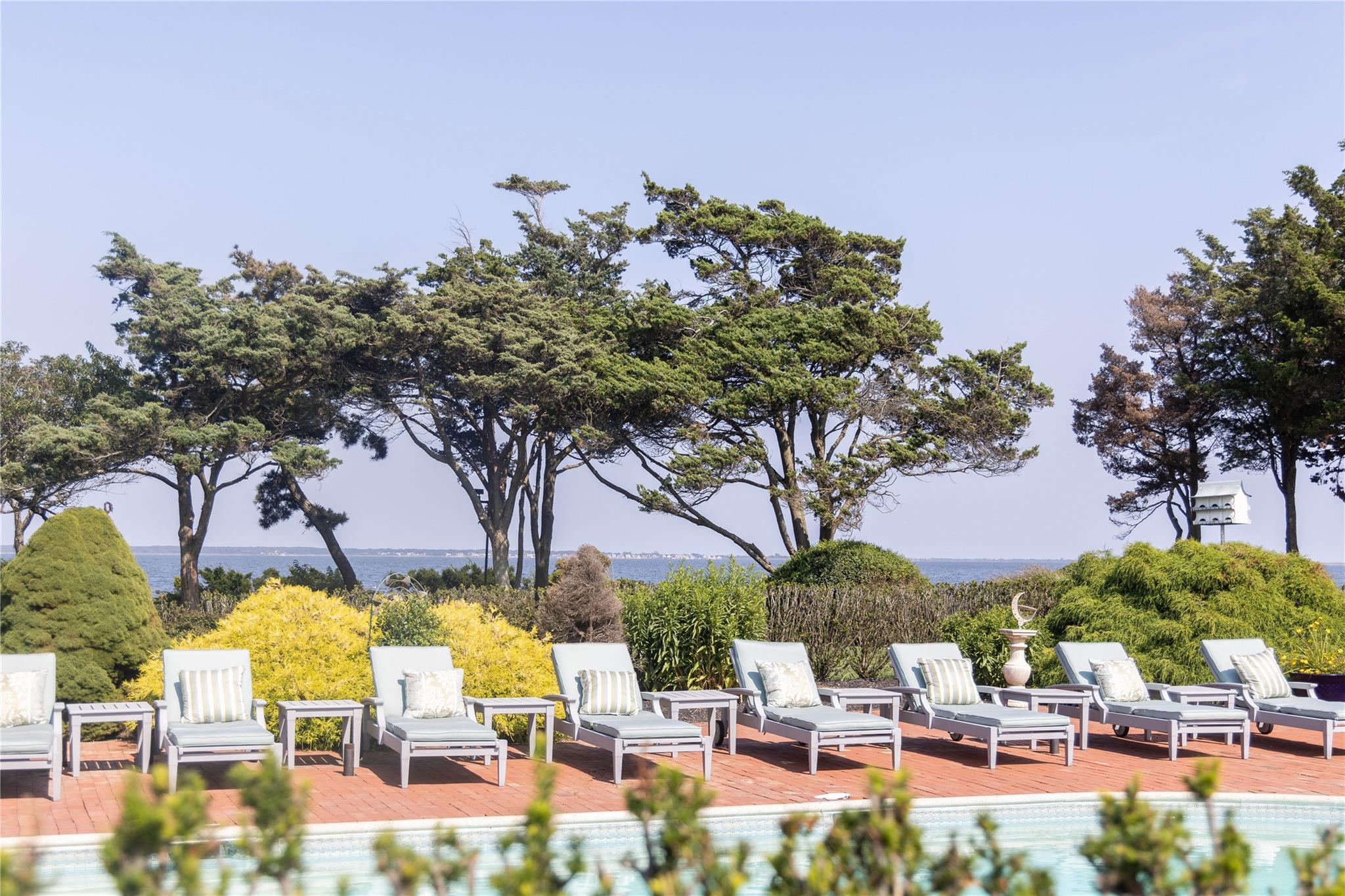 16 Point Road, Bellport Village, NY 11713