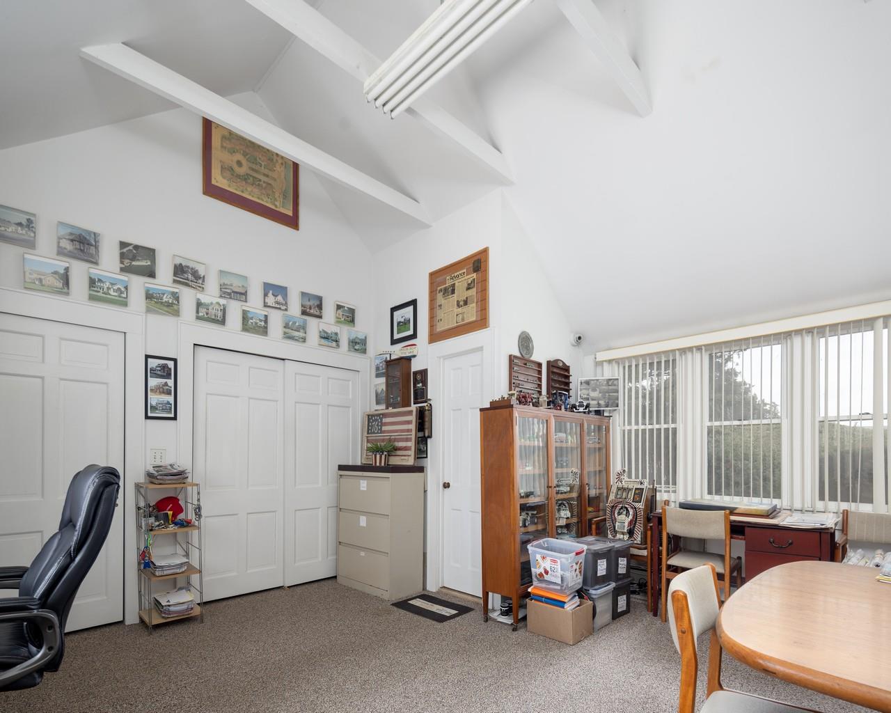 16 Point Road, Bellport Village, NY 11713