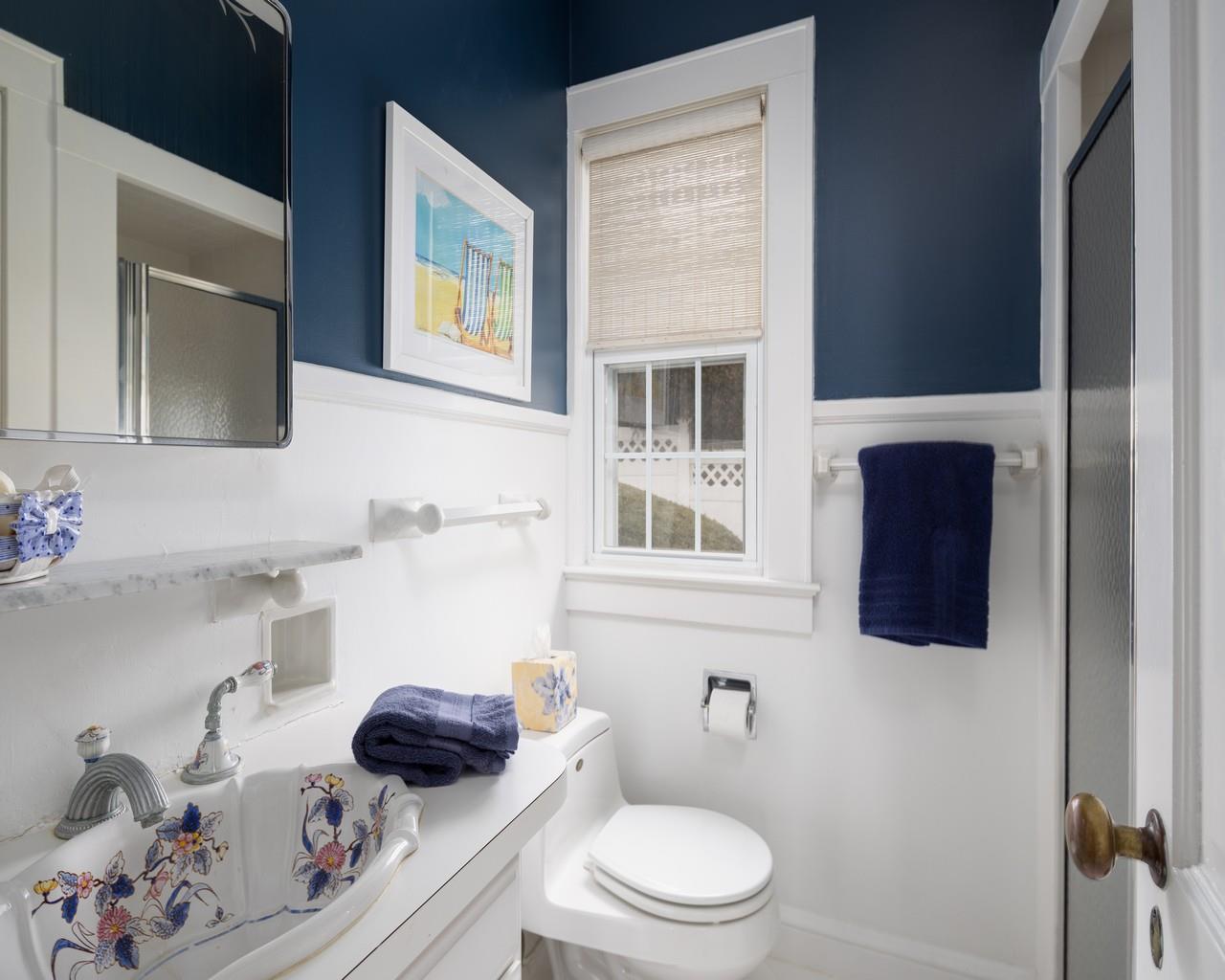 16 Point Road, Bellport Village, NY 11713