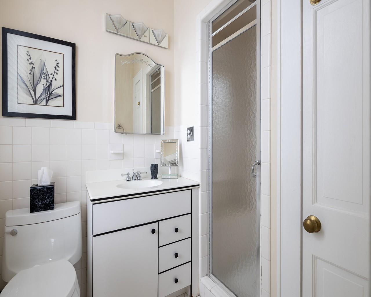 16 Point Road, Bellport Village, NY 11713