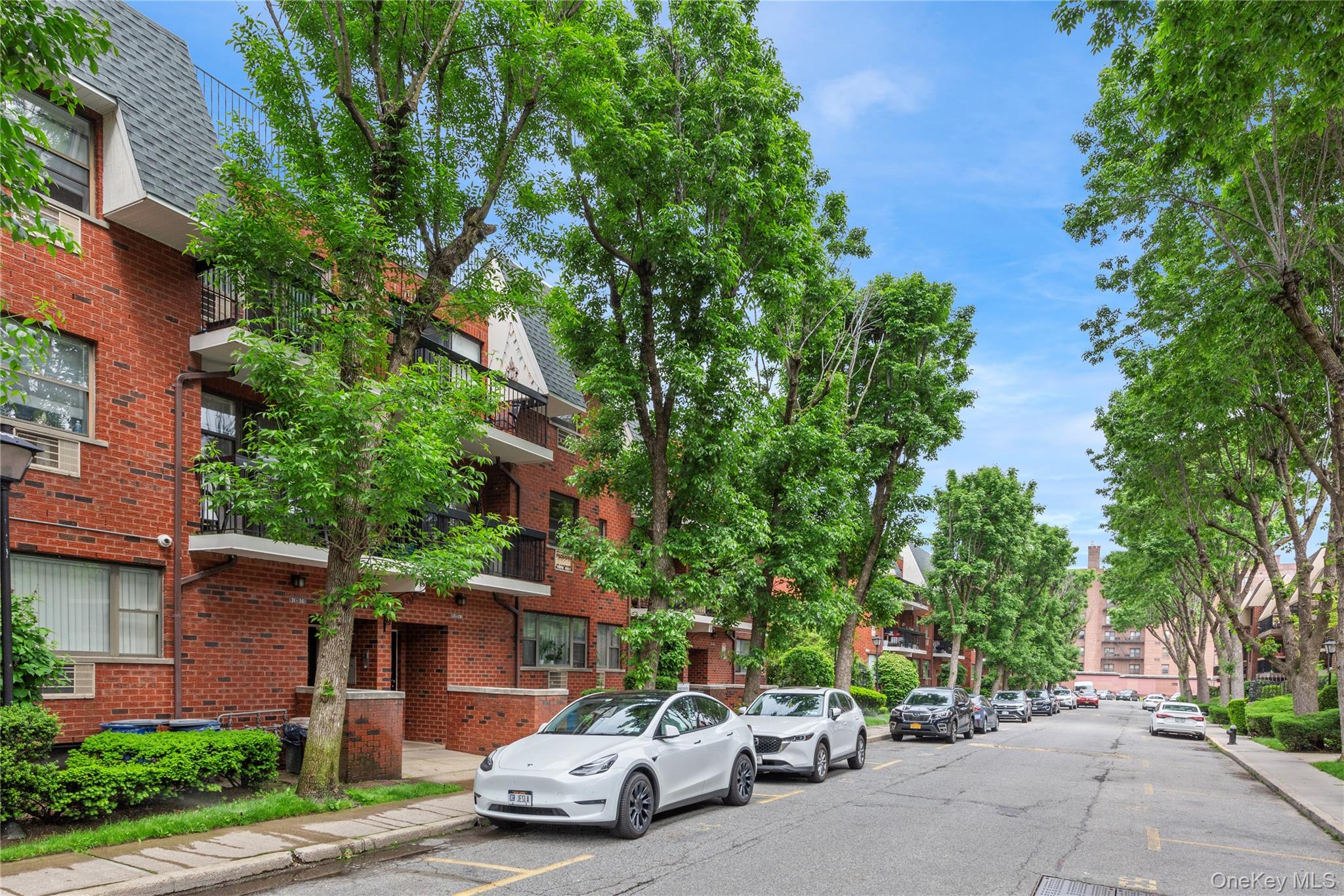 71-28 Sutton Place # 3, Flushing, NY 11365