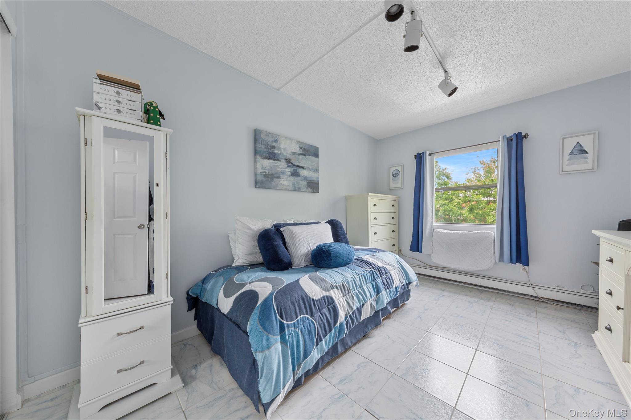 71-28 Sutton Place # 3, Flushing, NY 11365