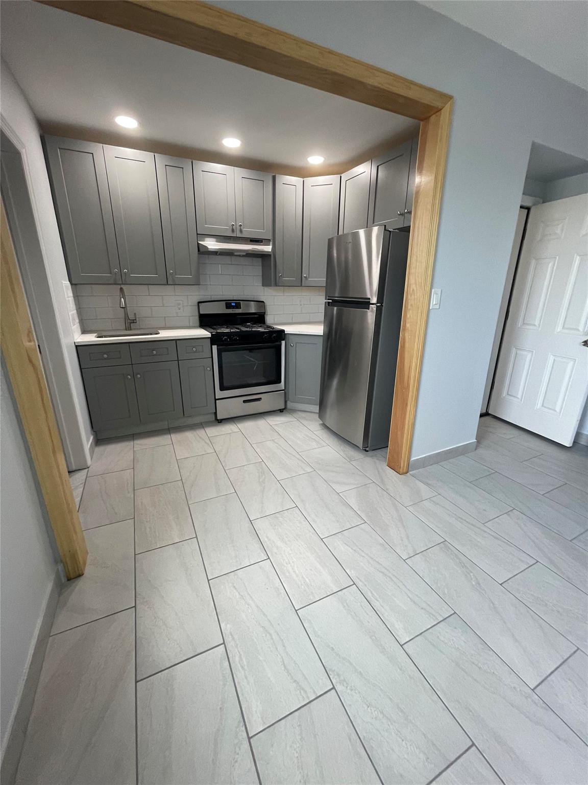 5431 Nurge Avenue, Maspeth, NY 11378