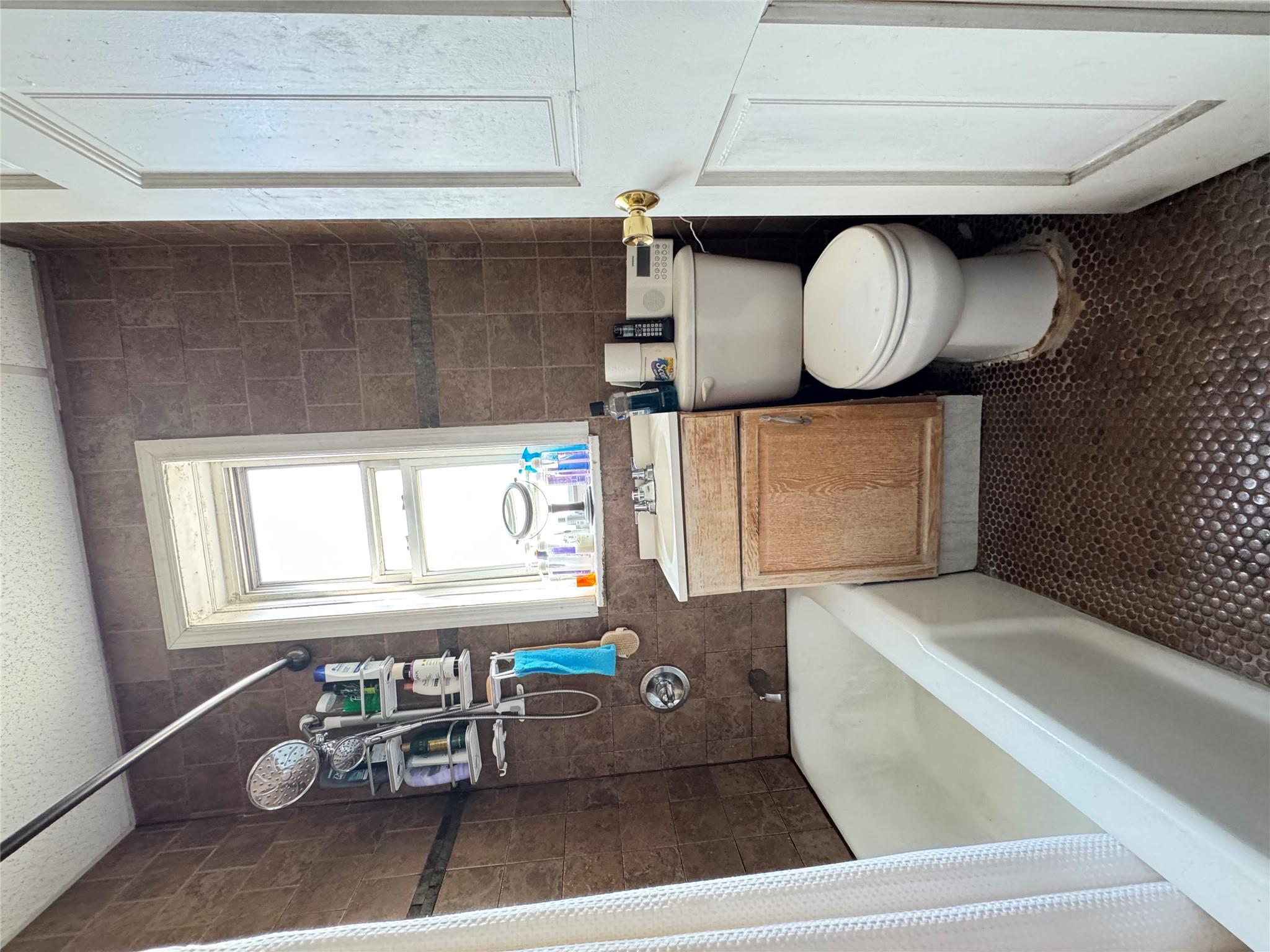 50-35 38th Street, Long Island City, NY 11101