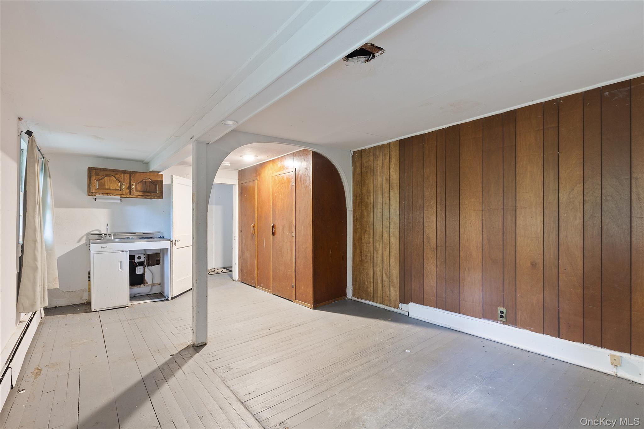 208 Tomahawk Street, Somers, NY 10598