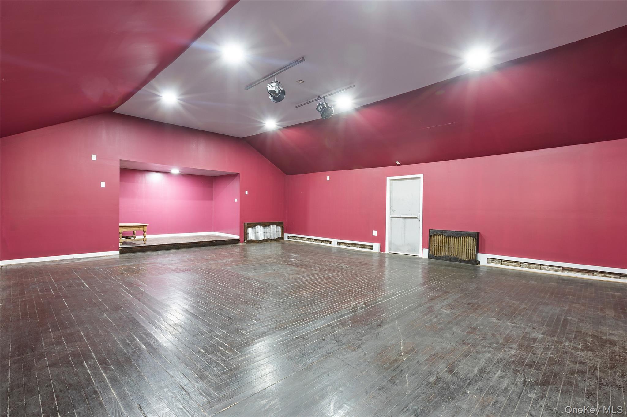 208 Tomahawk Street, Somers, NY 10598