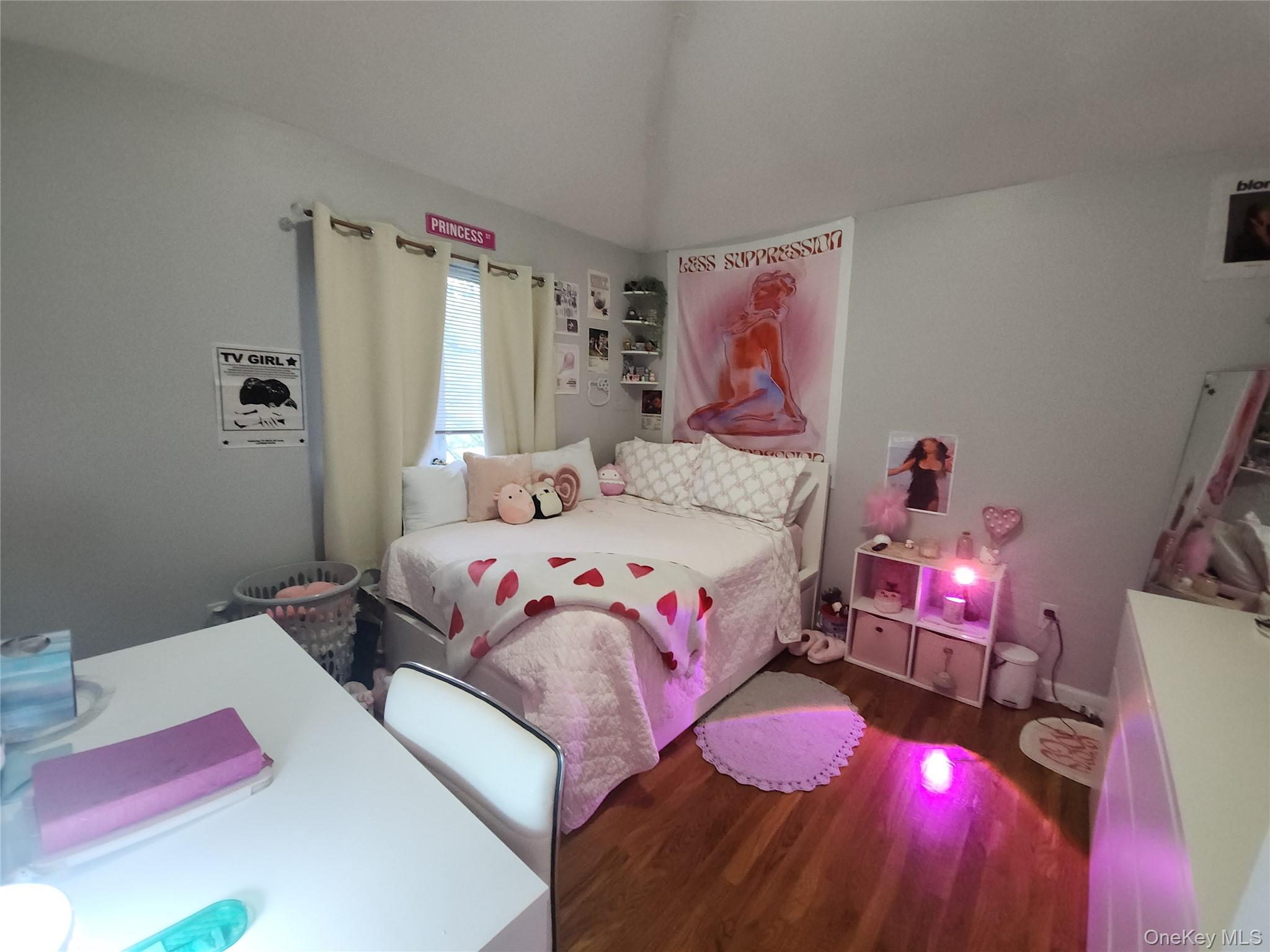 101 Longstreet Avenue, Bronx, NY 10465