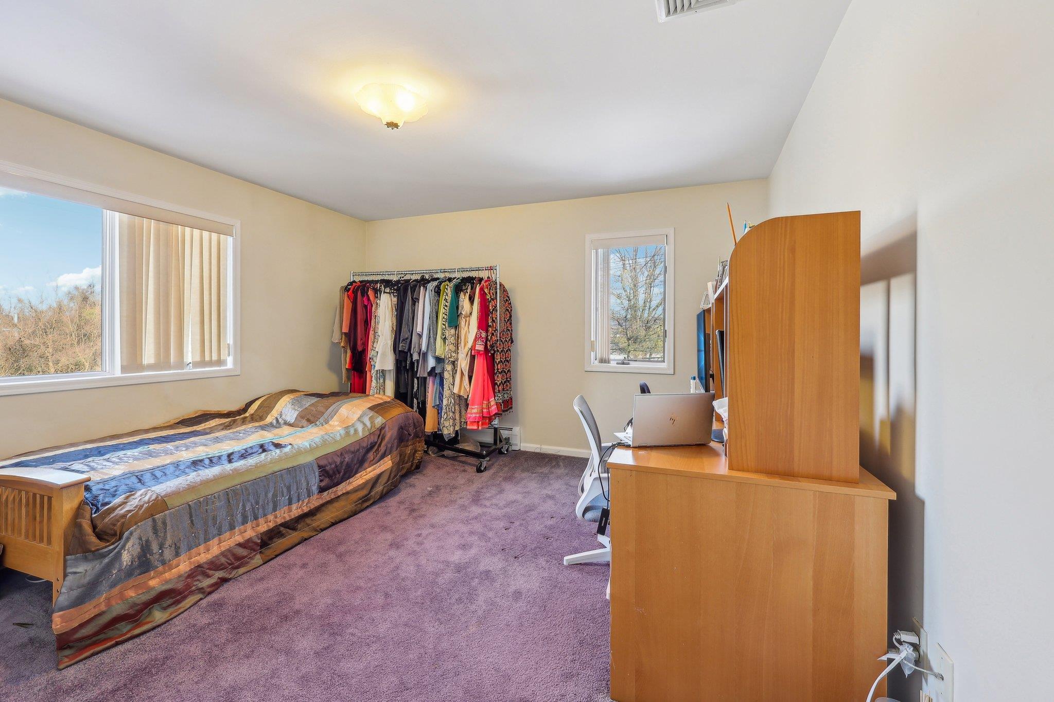 1 Deforest Court, West Nyack, NY 10994