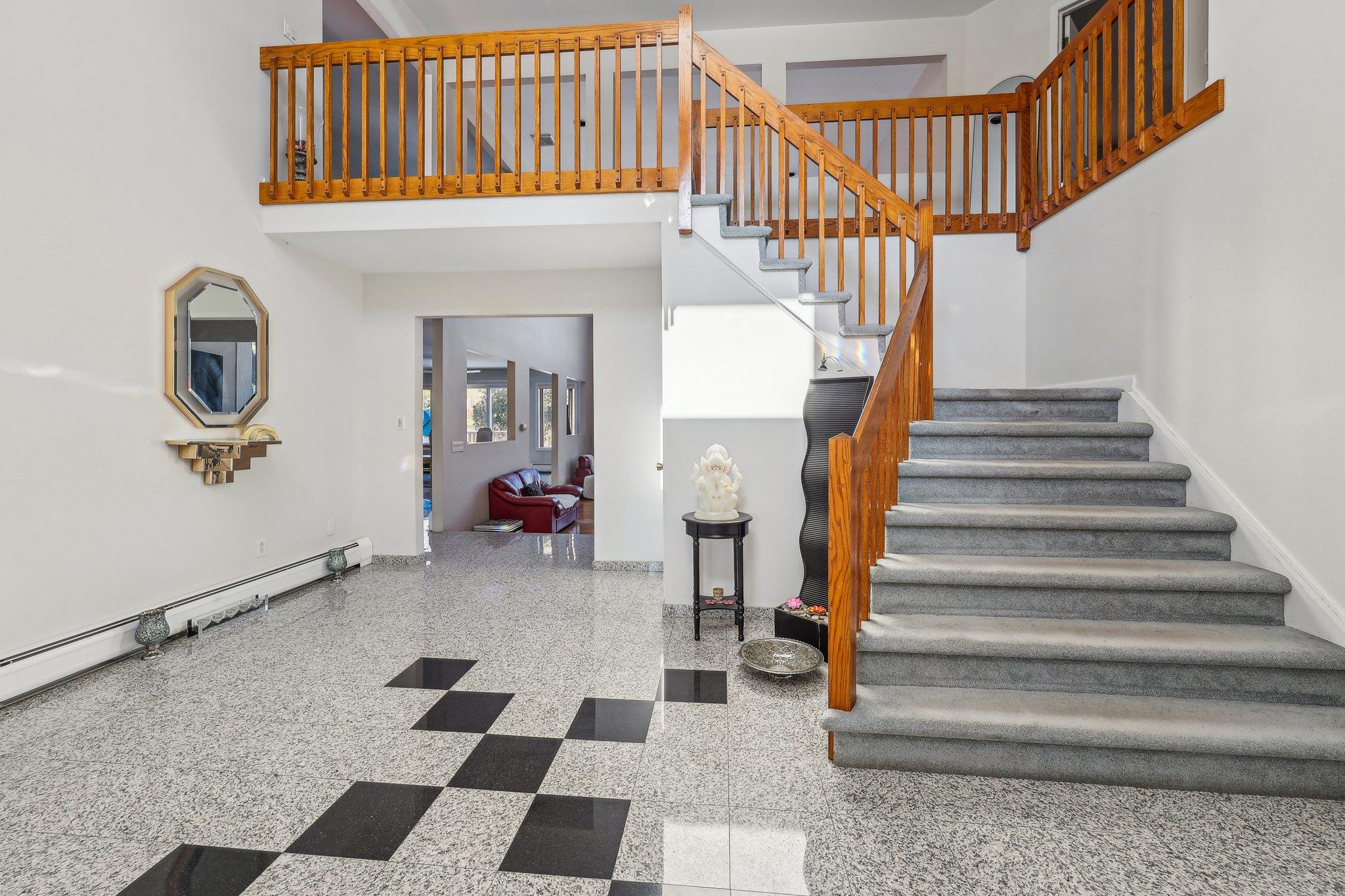 1 Deforest Court, West Nyack, NY 10994