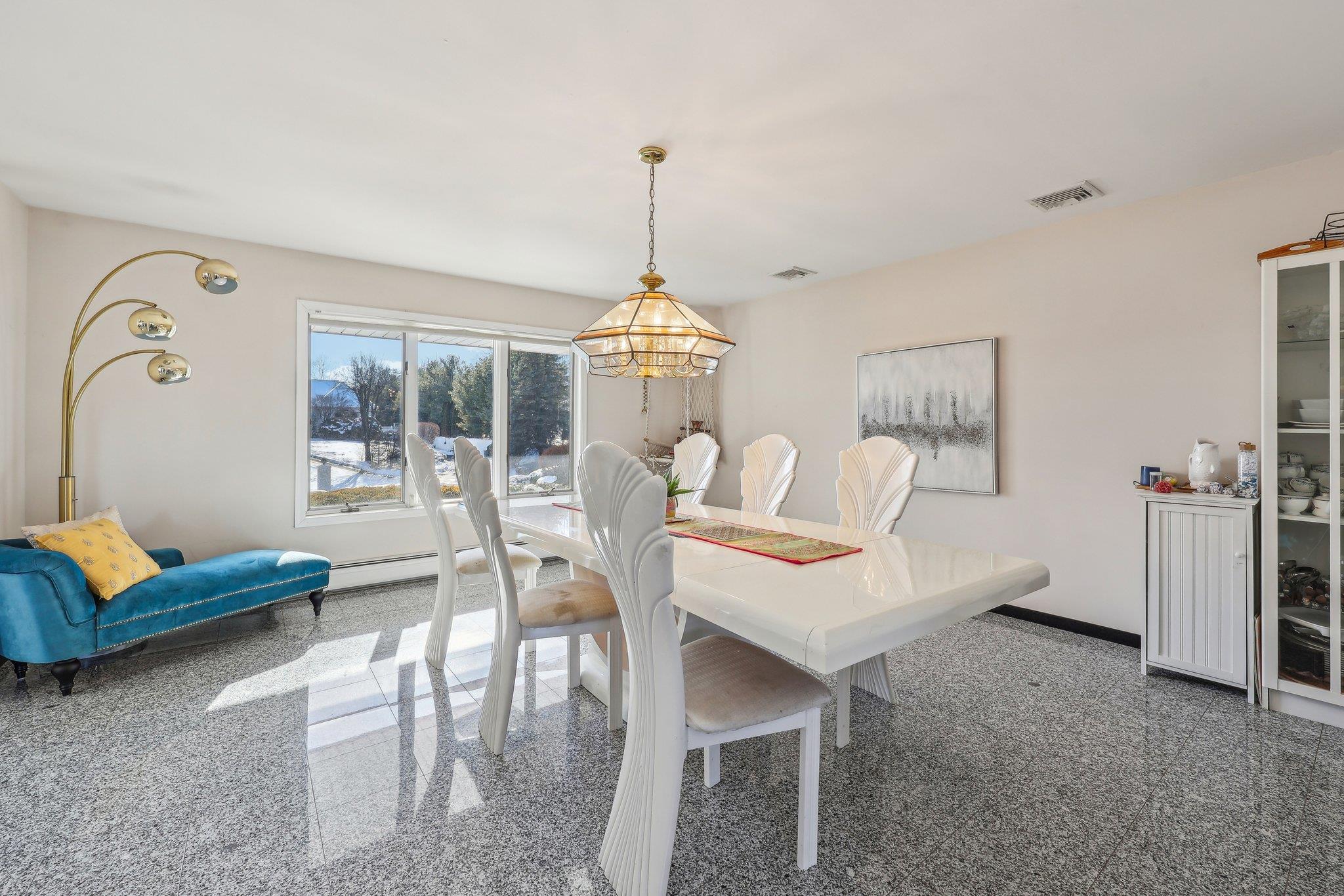 1 Deforest Court, West Nyack, NY 10994