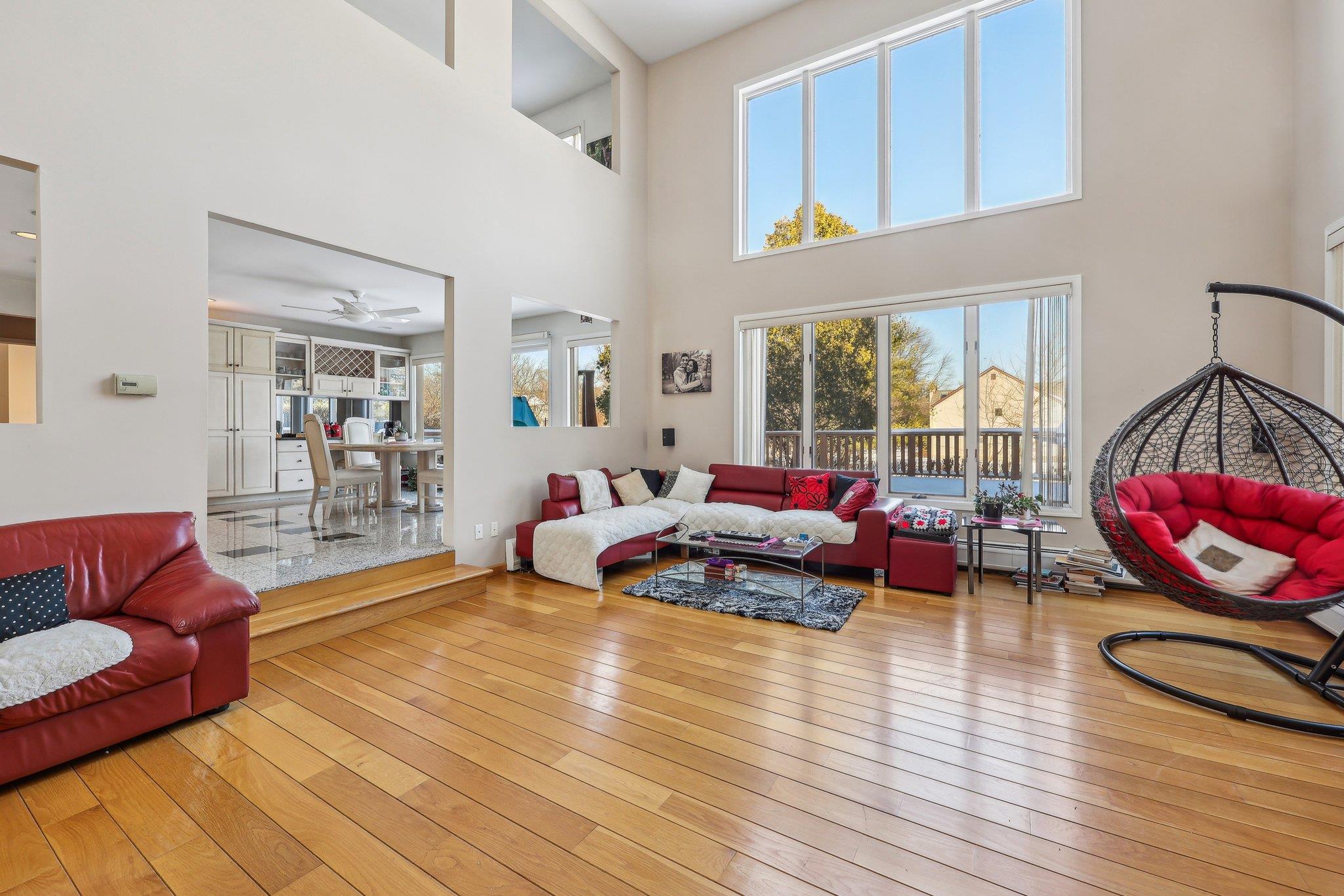 1 Deforest Court, West Nyack, NY 10994