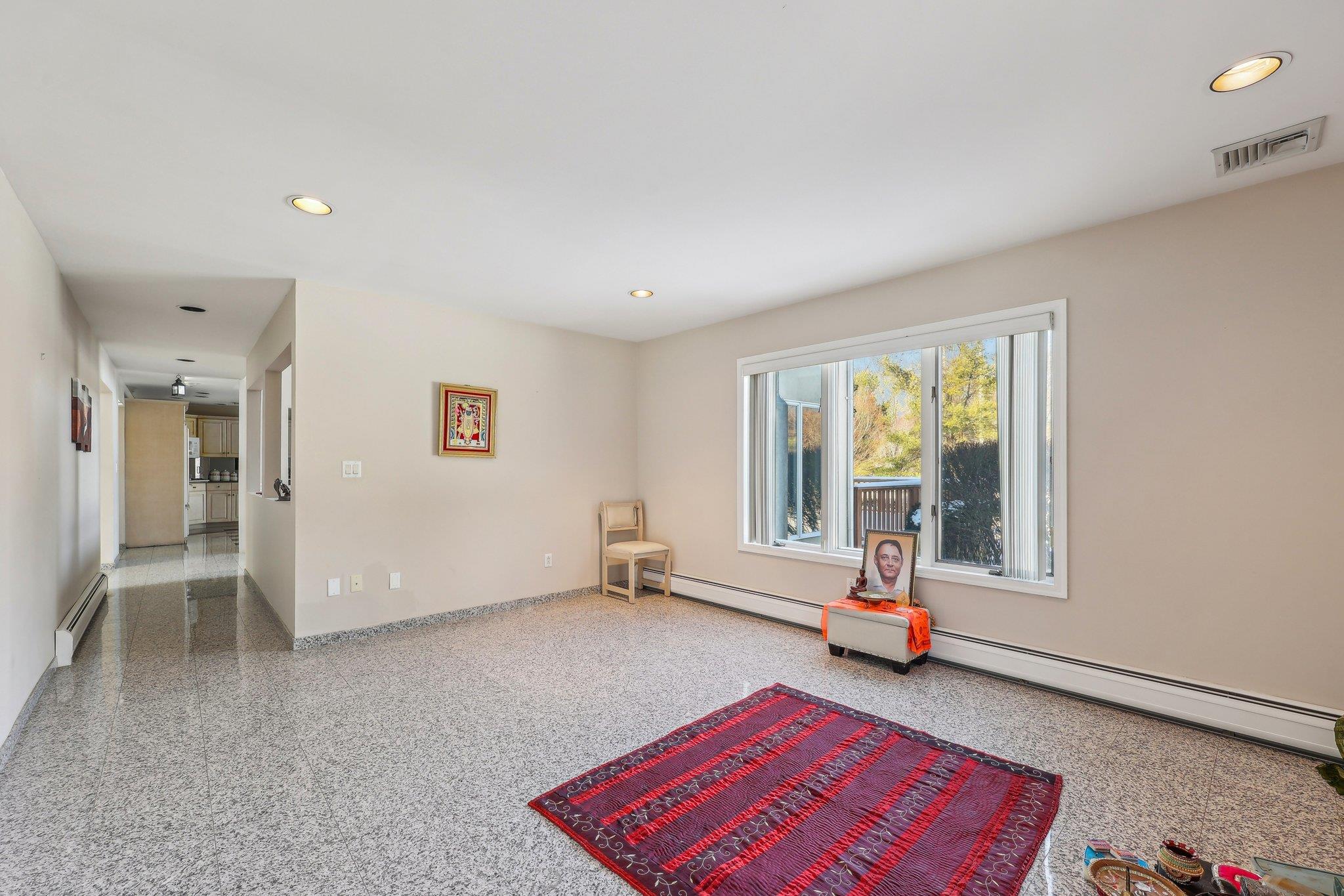 1 Deforest Court, West Nyack, NY 10994