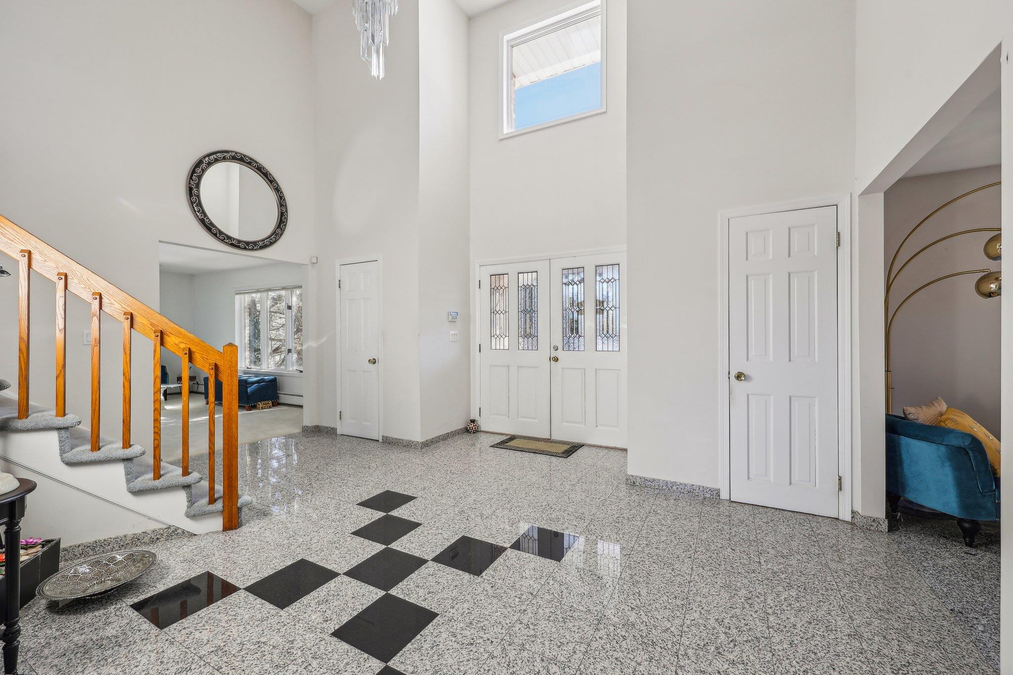 1 Deforest Court, West Nyack, NY 10994