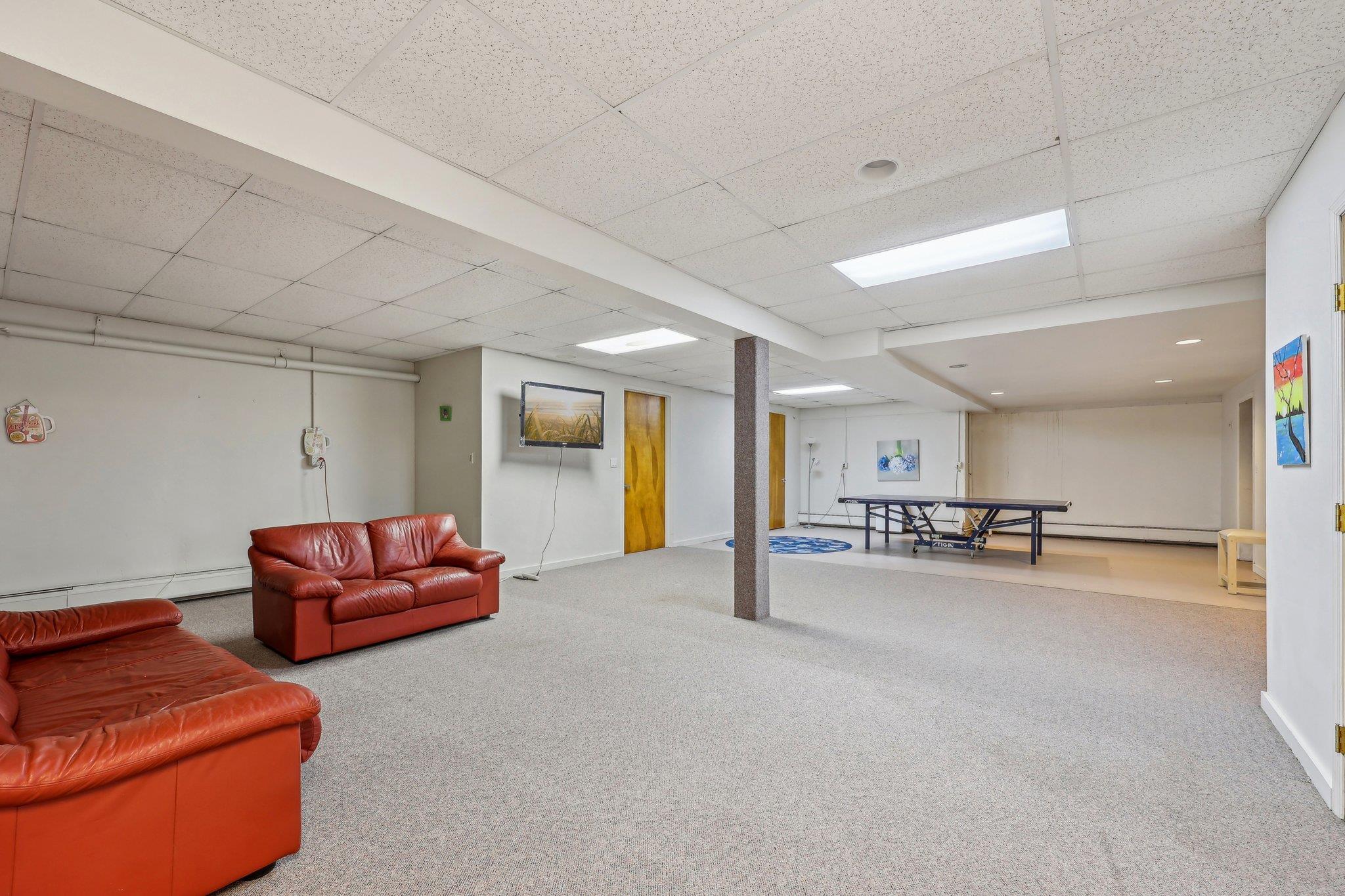 1 Deforest Court, West Nyack, NY 10994