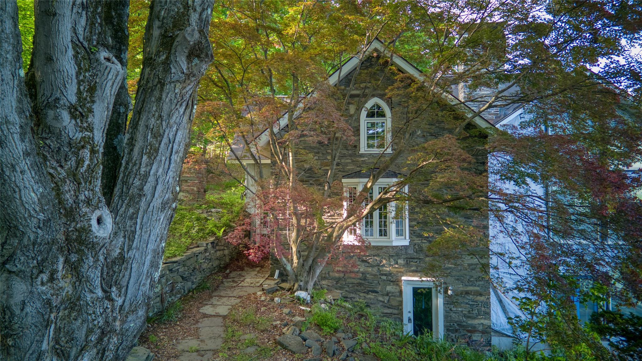 70 Floyd Ackert Road, West Park, NY 12429