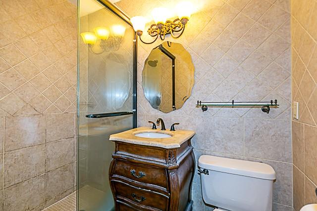 21 Canterbury Road # 0, Great Neck, NY 11021