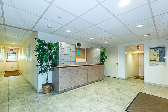 21 Canterbury Road # 0, Great Neck, NY 11021