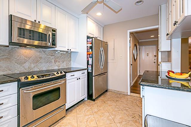 21 Canterbury Road # 0, Great Neck, NY 11021