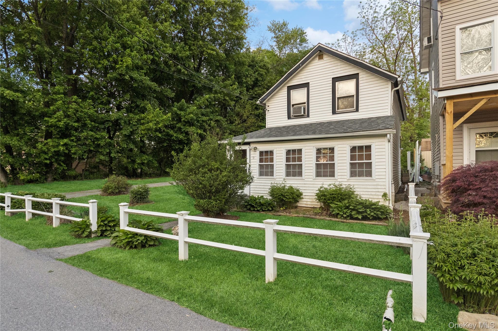 35 Fallkill Avenue, Poughkeepsie, NY 12601