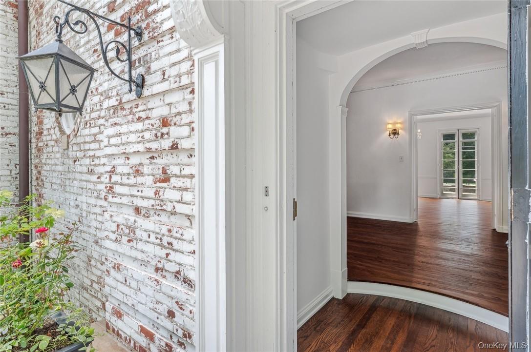 6 Loden Lane, Purchase, NY 10577