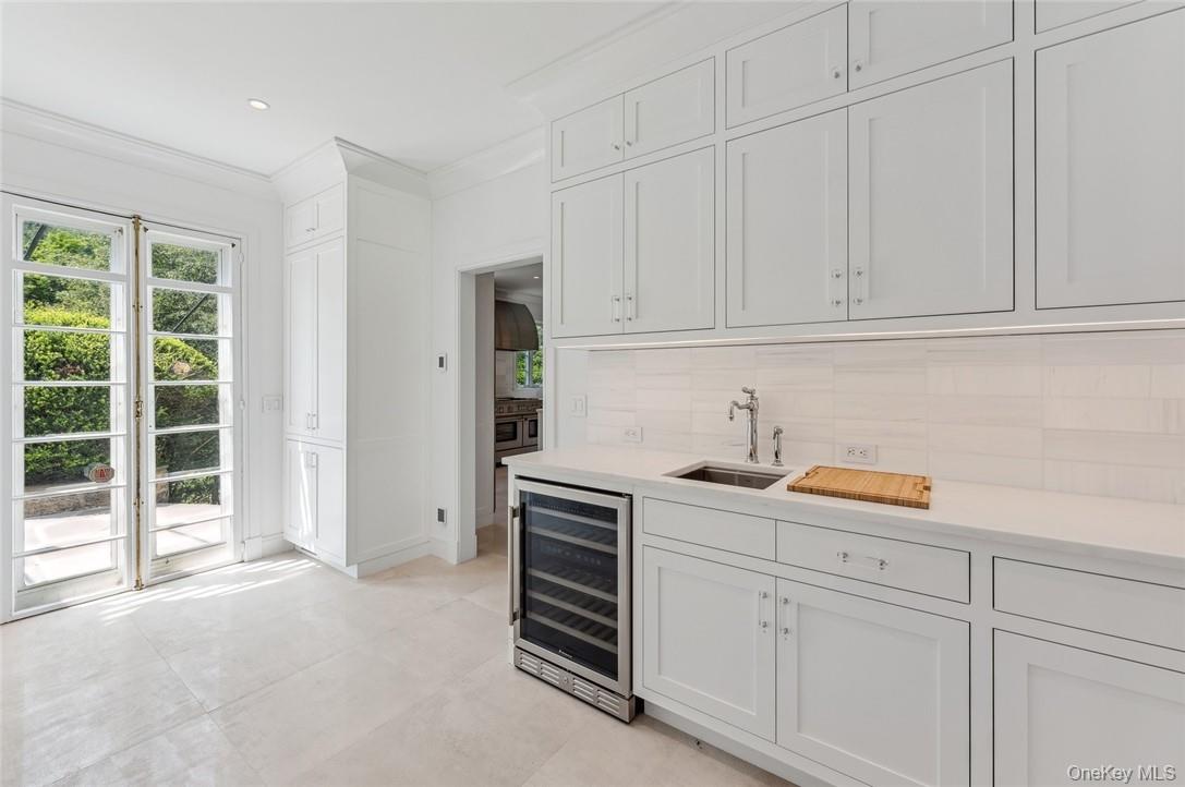 6 Loden Lane, Purchase, NY 10577