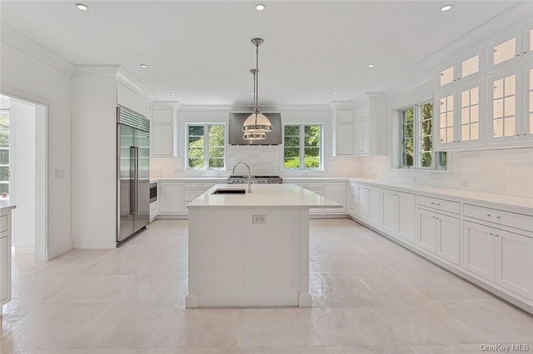 6 Loden Lane, Purchase, NY 10577