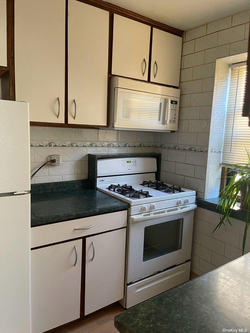 144-33 79 Avenue # 1J, Kew Garden Hills, NY 11367