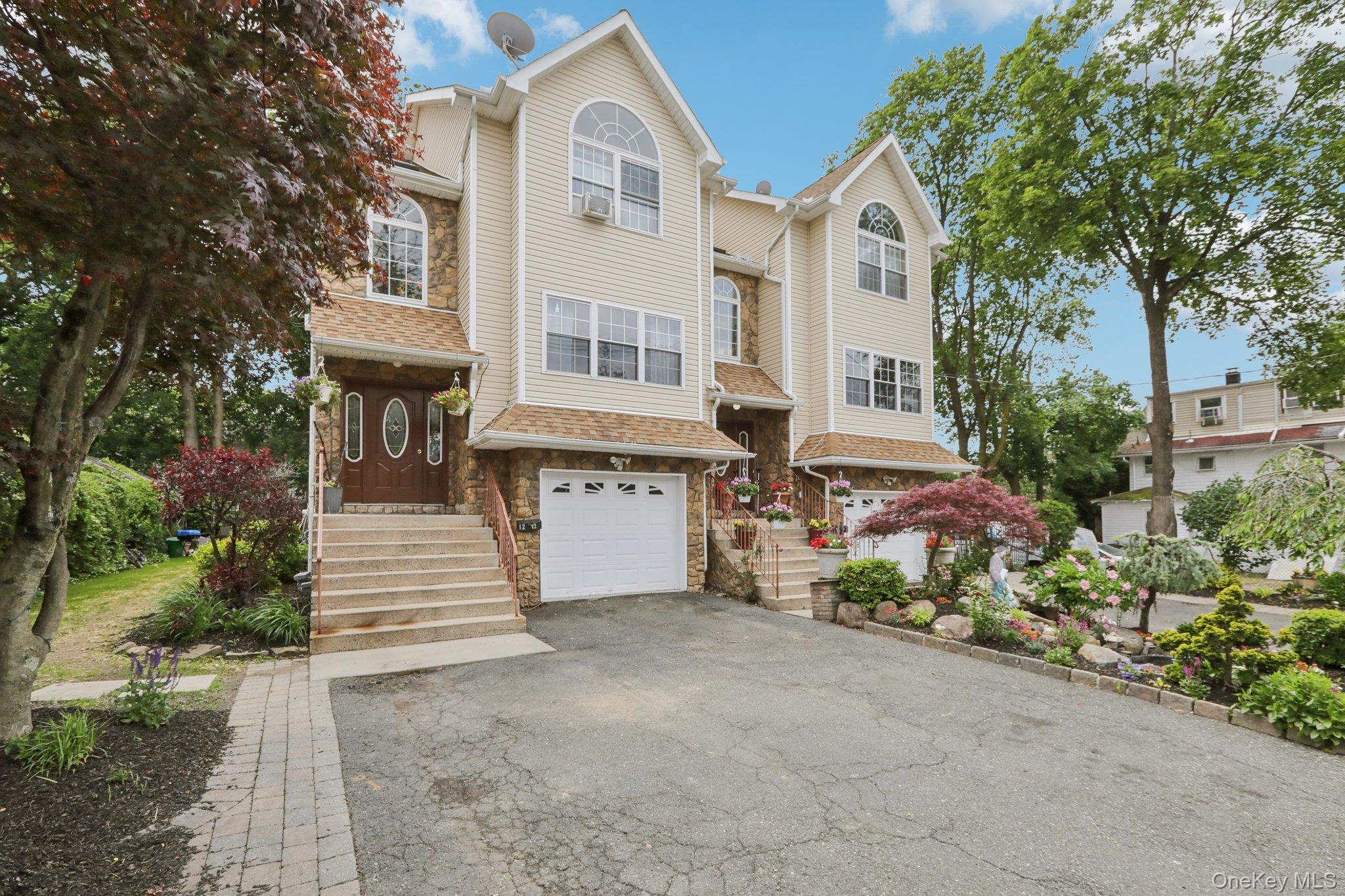 12-14 Lincoln Street, Spring Valley, NY 10977