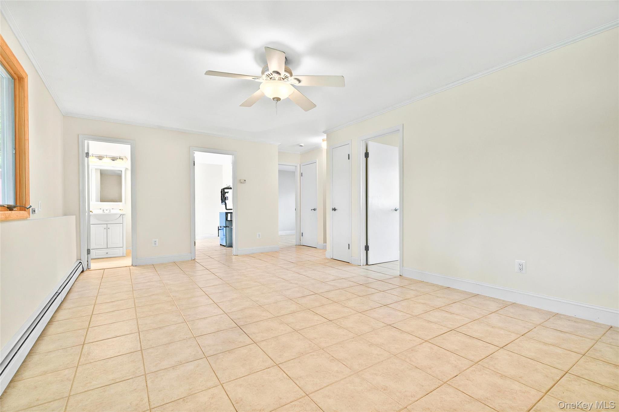 8 Skinner Court, Tomkins Cove, NY 10986