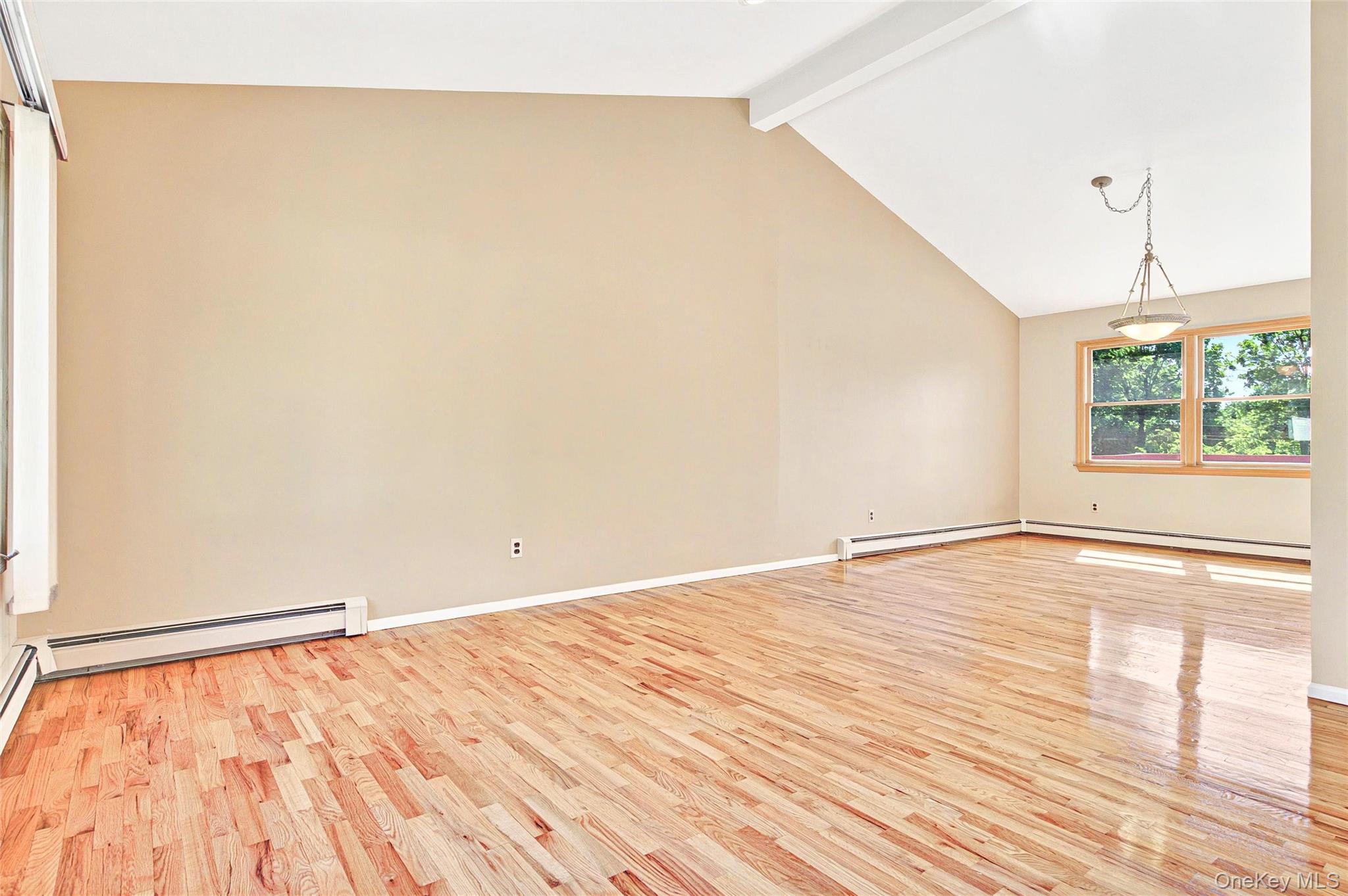 8 Skinner Court, Tomkins Cove, NY 10986