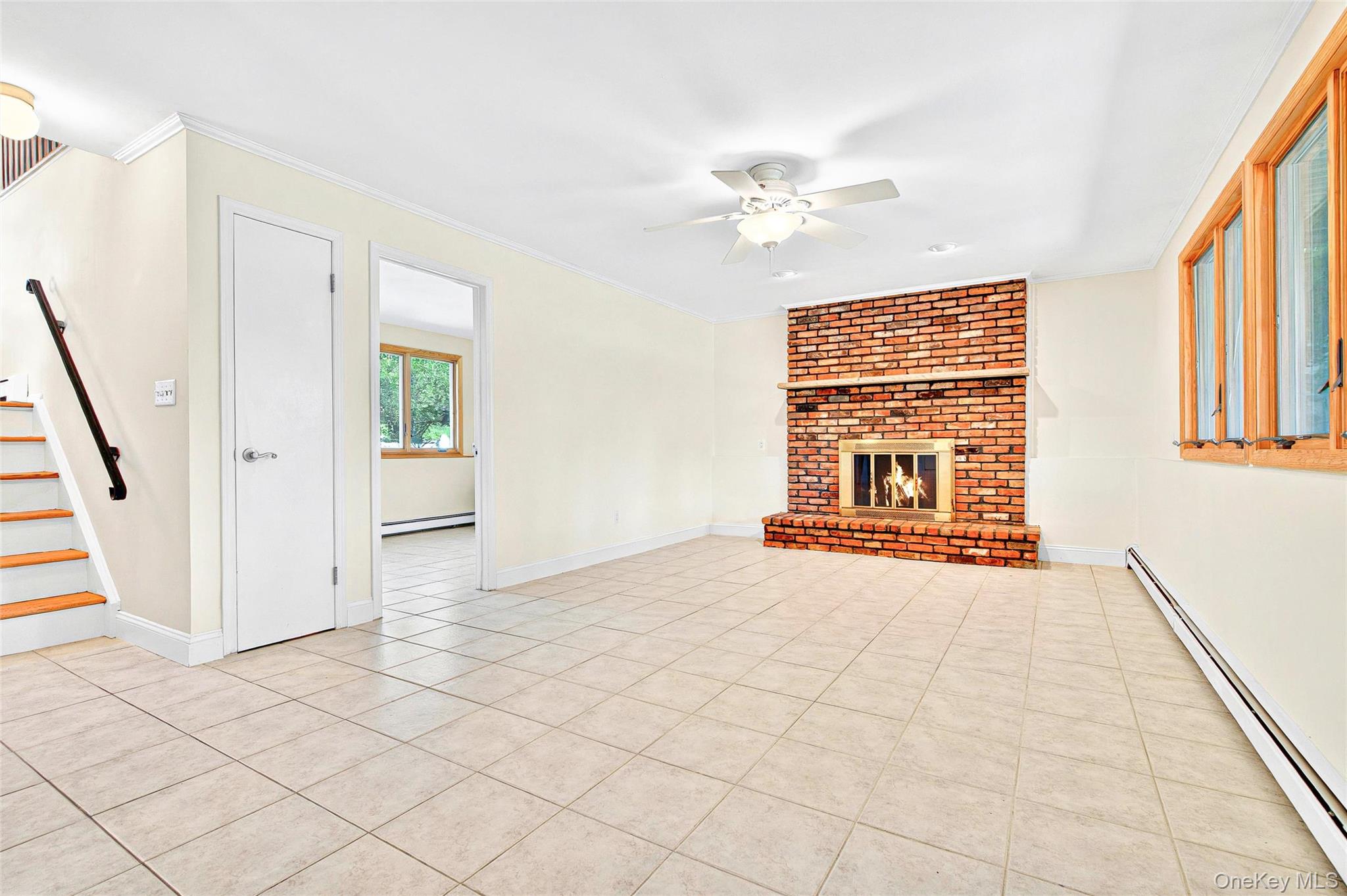 8 Skinner Court, Tomkins Cove, NY 10986