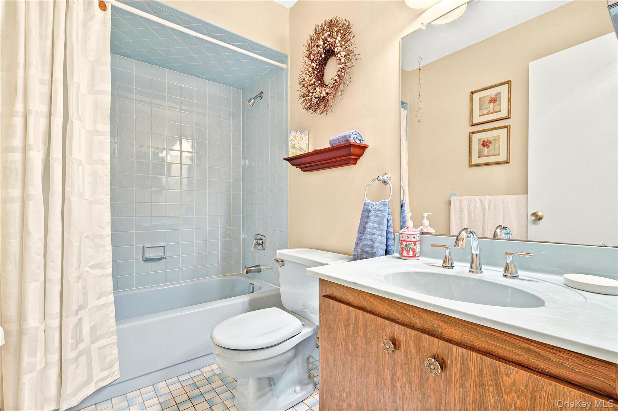 8 Skinner Court, Tomkins Cove, NY 10986