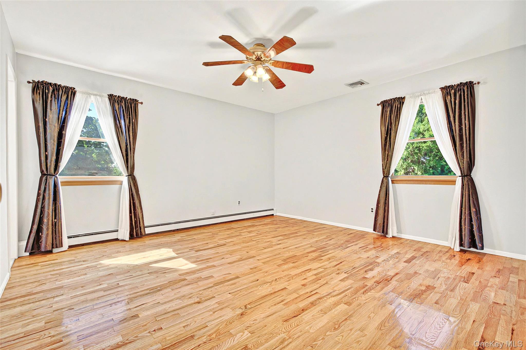 8 Skinner Court, Tomkins Cove, NY 10986