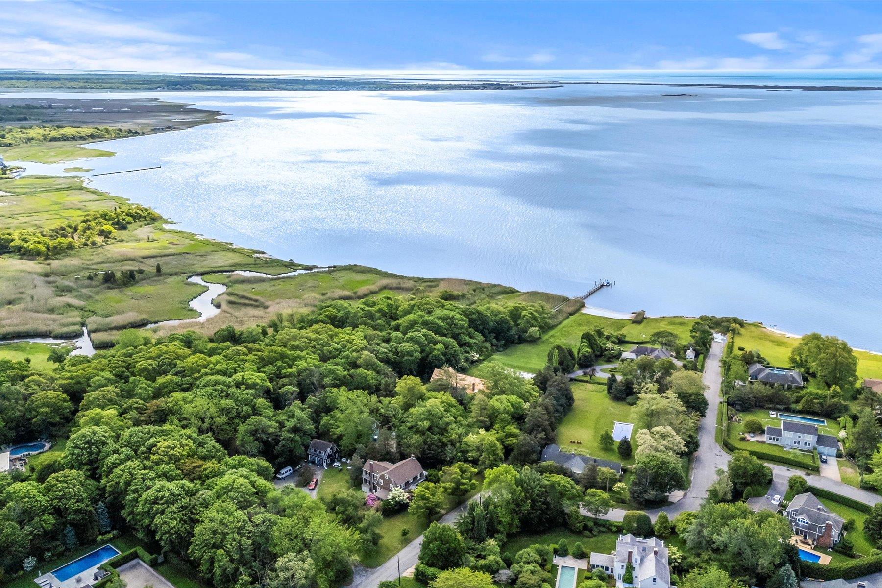 198 South Country Road, Bellport, NY 11713