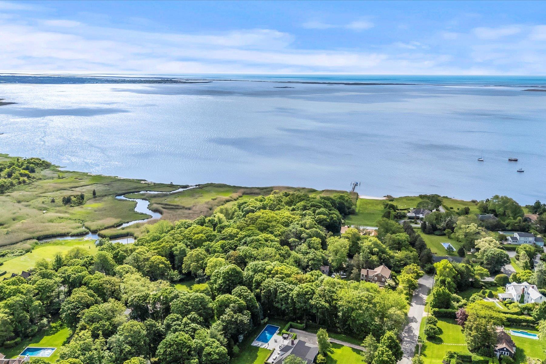 198 South Country Road, Bellport, NY 11713