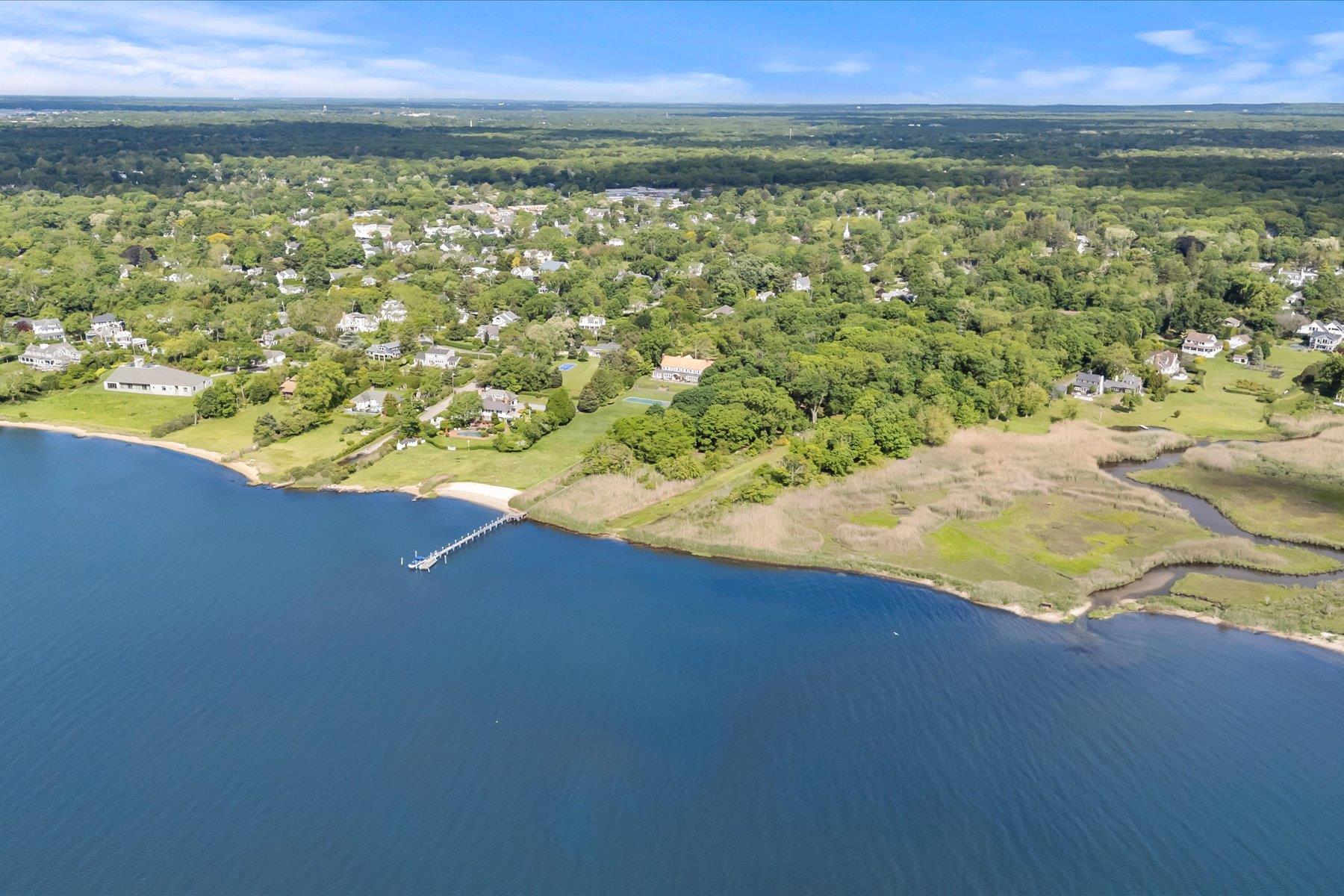 198 South Country Road, Bellport, NY 11713