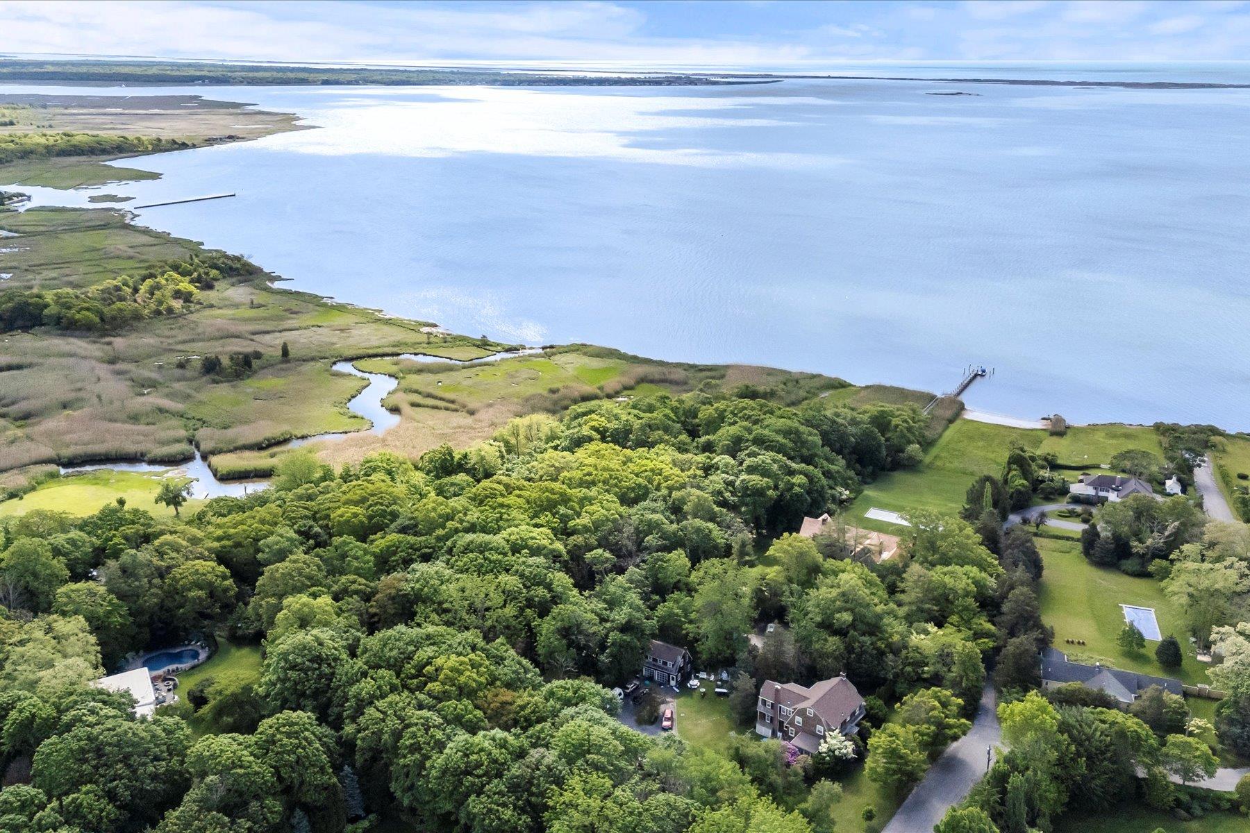 198 South Country Road, Bellport, NY 11713