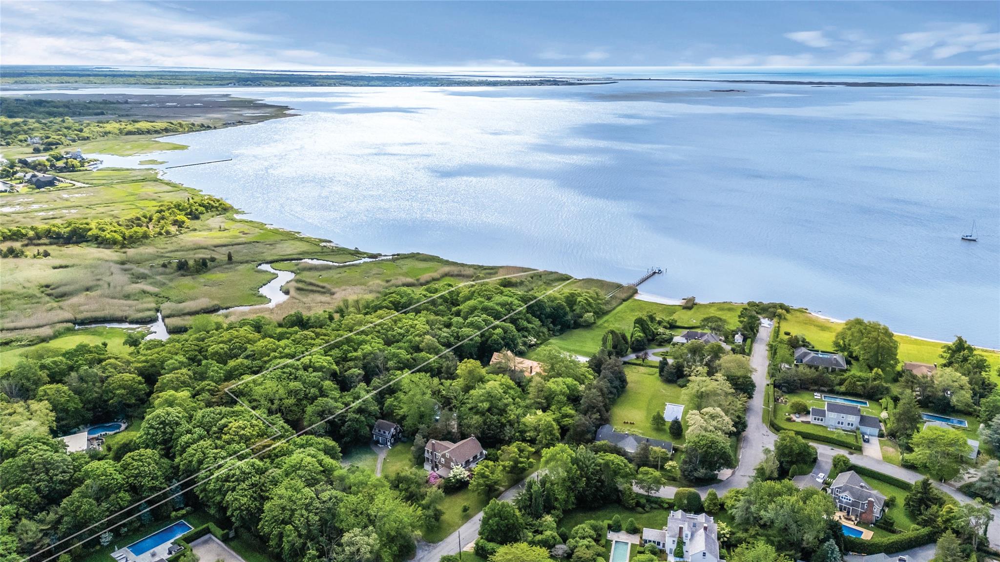 198 South Country Road, Bellport, NY 11713