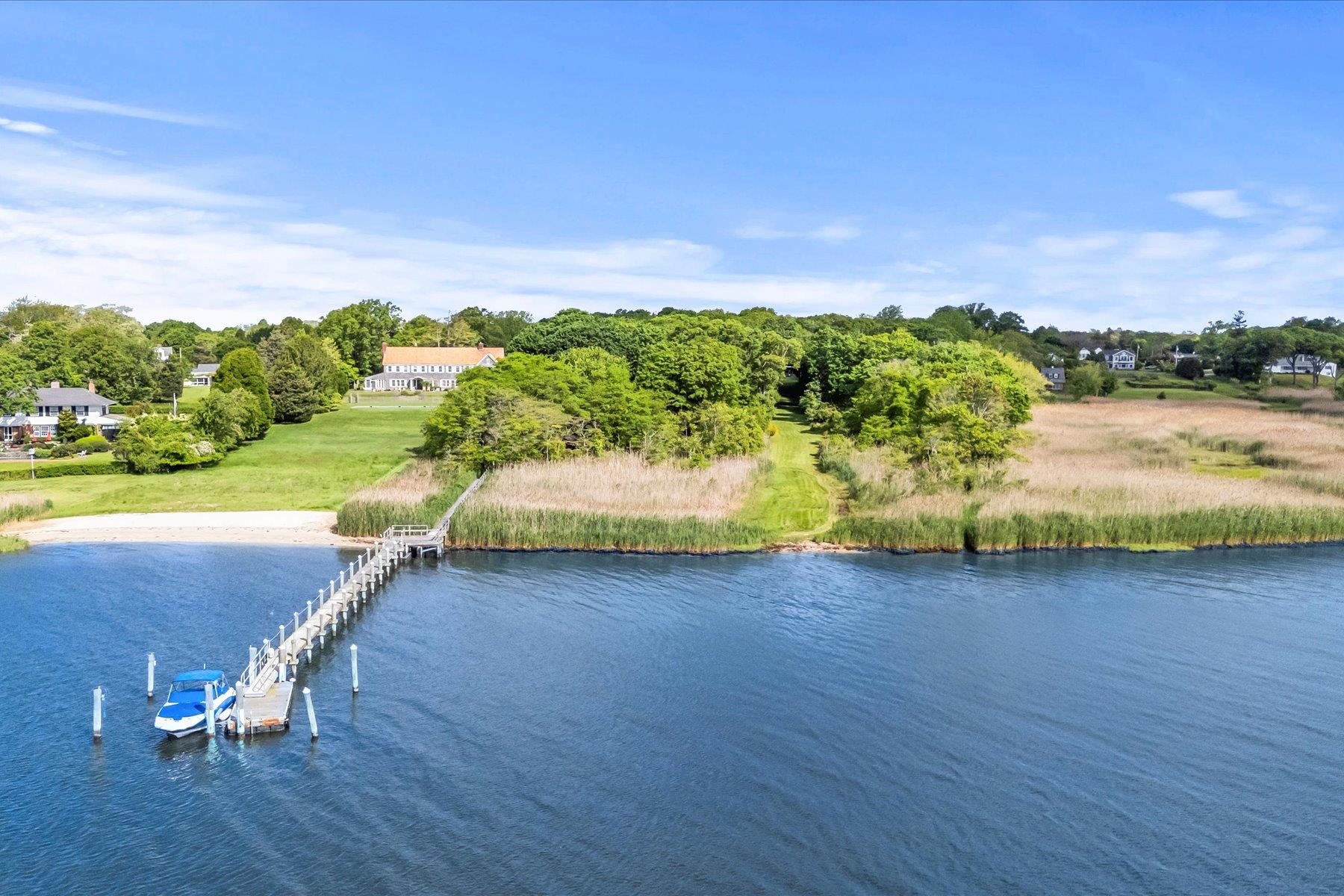 198 Country Road, Bellport, NY 11713