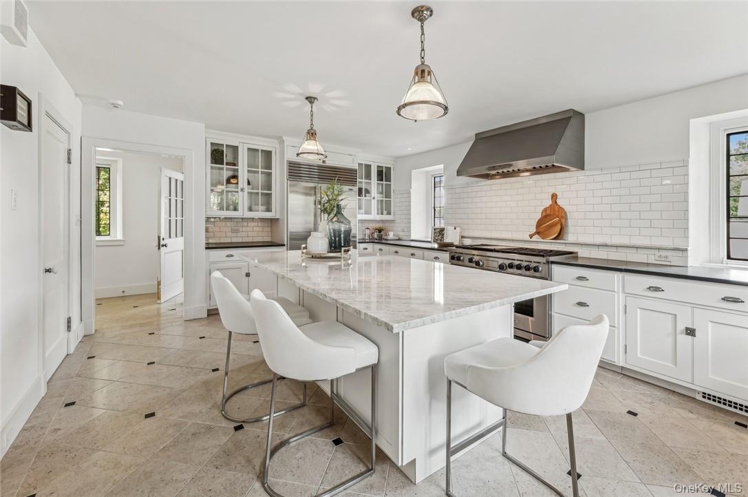 3 Loden Lane, Purchase, NY 10577