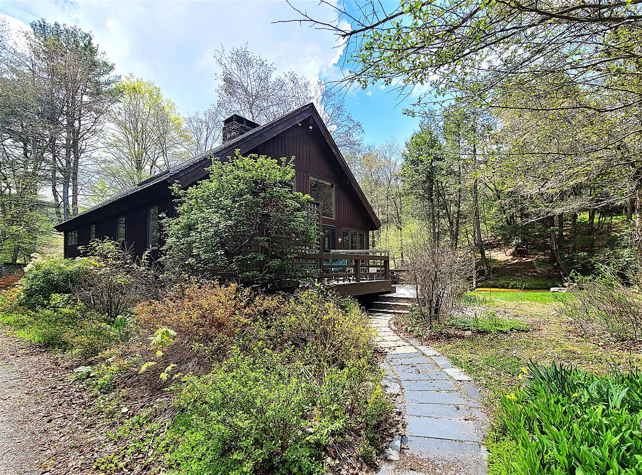 1987 Denning Road, Claryville, NY 12725