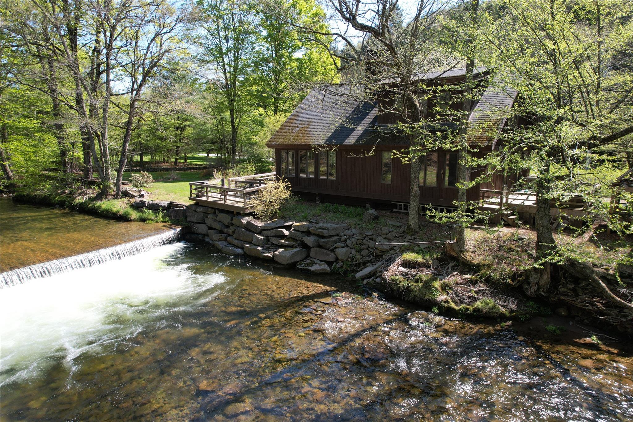 1987 Denning Road, Claryville, NY 12725